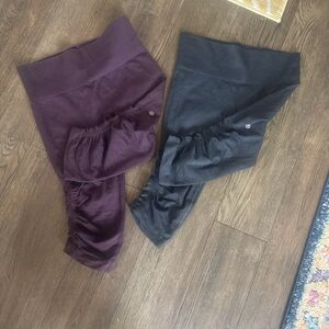 lululemon athletica women’s Leggings in grey  and Purple